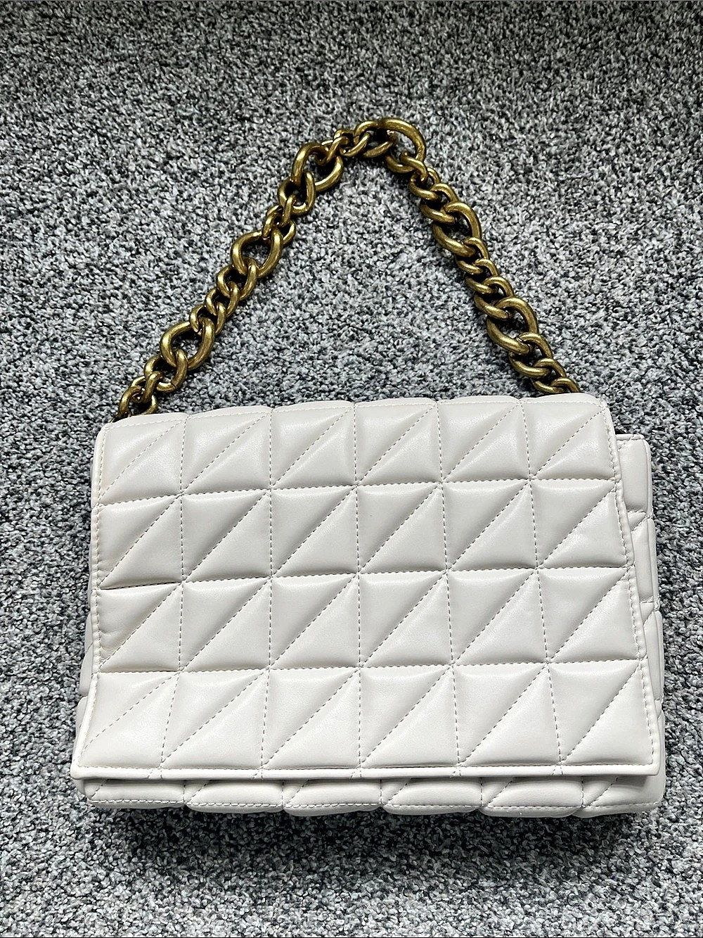 Quilted Shoulder Bag in White Like New